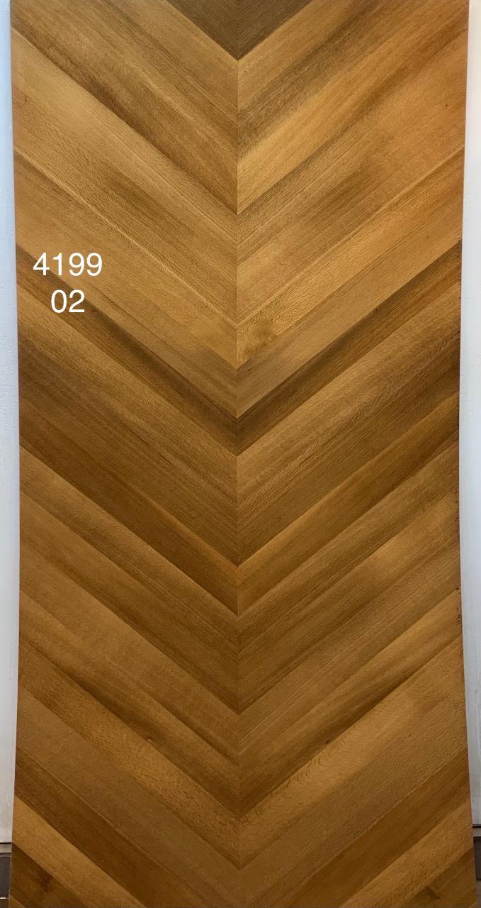 Smoke Oak V Pattern