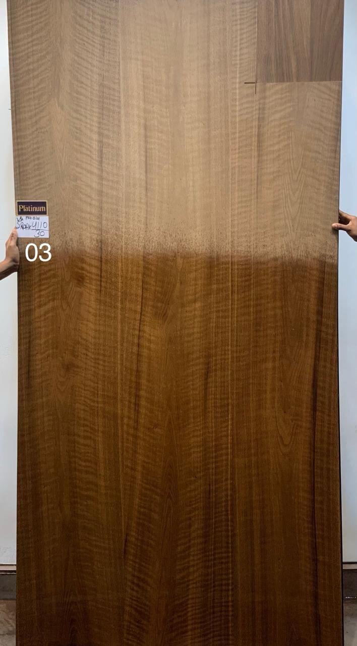 Smoke Oak Crown