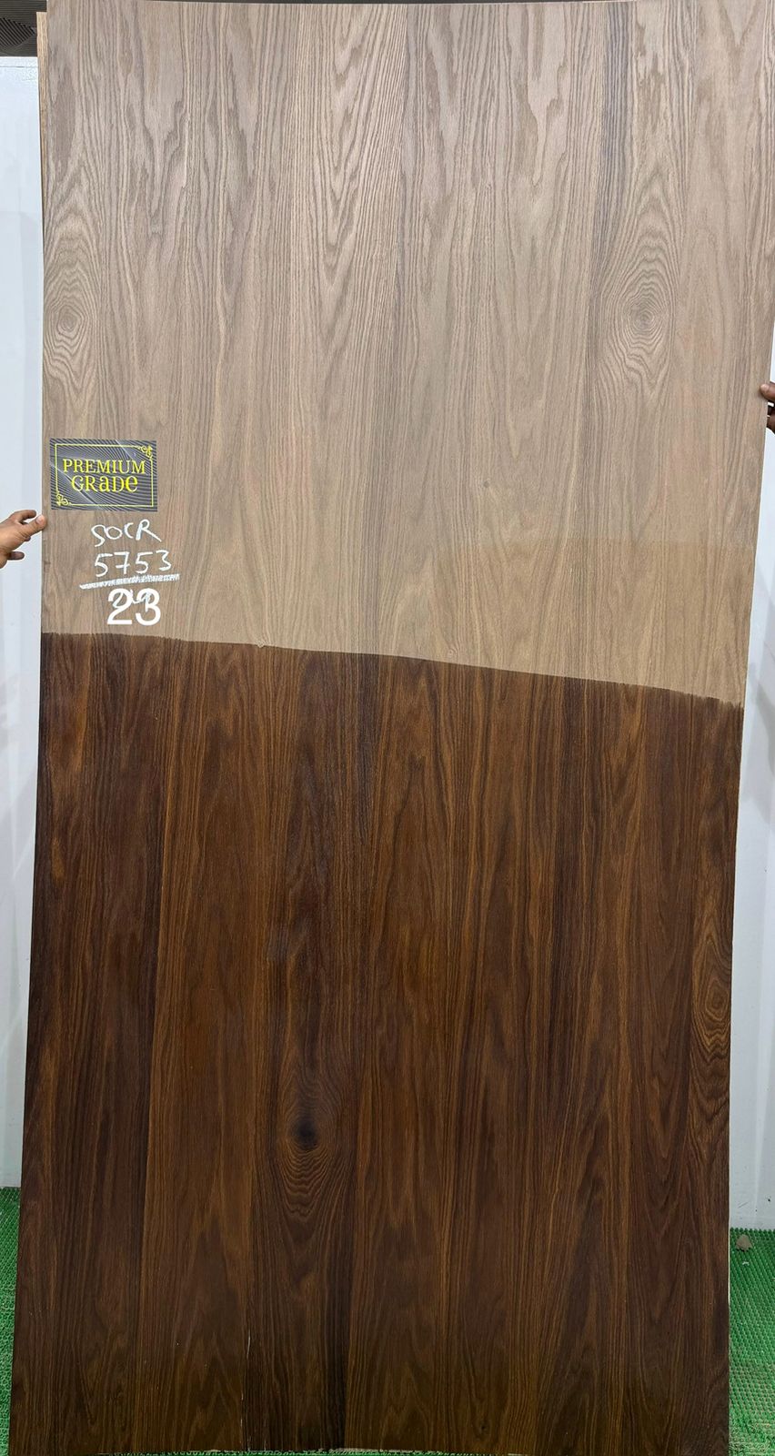 Smoke Oak Crown
