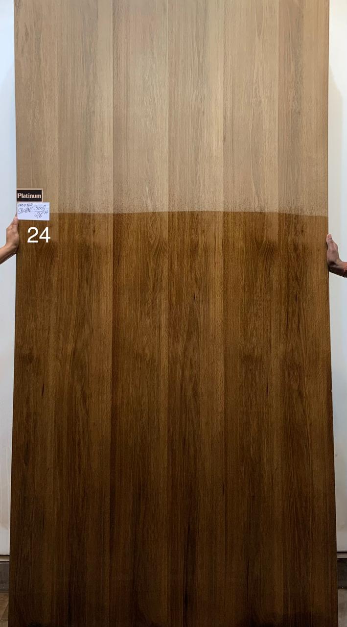 Smoke Oak Crown